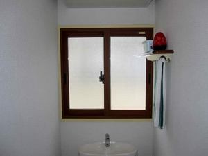 内窓施工例41（トイレ窓施工）